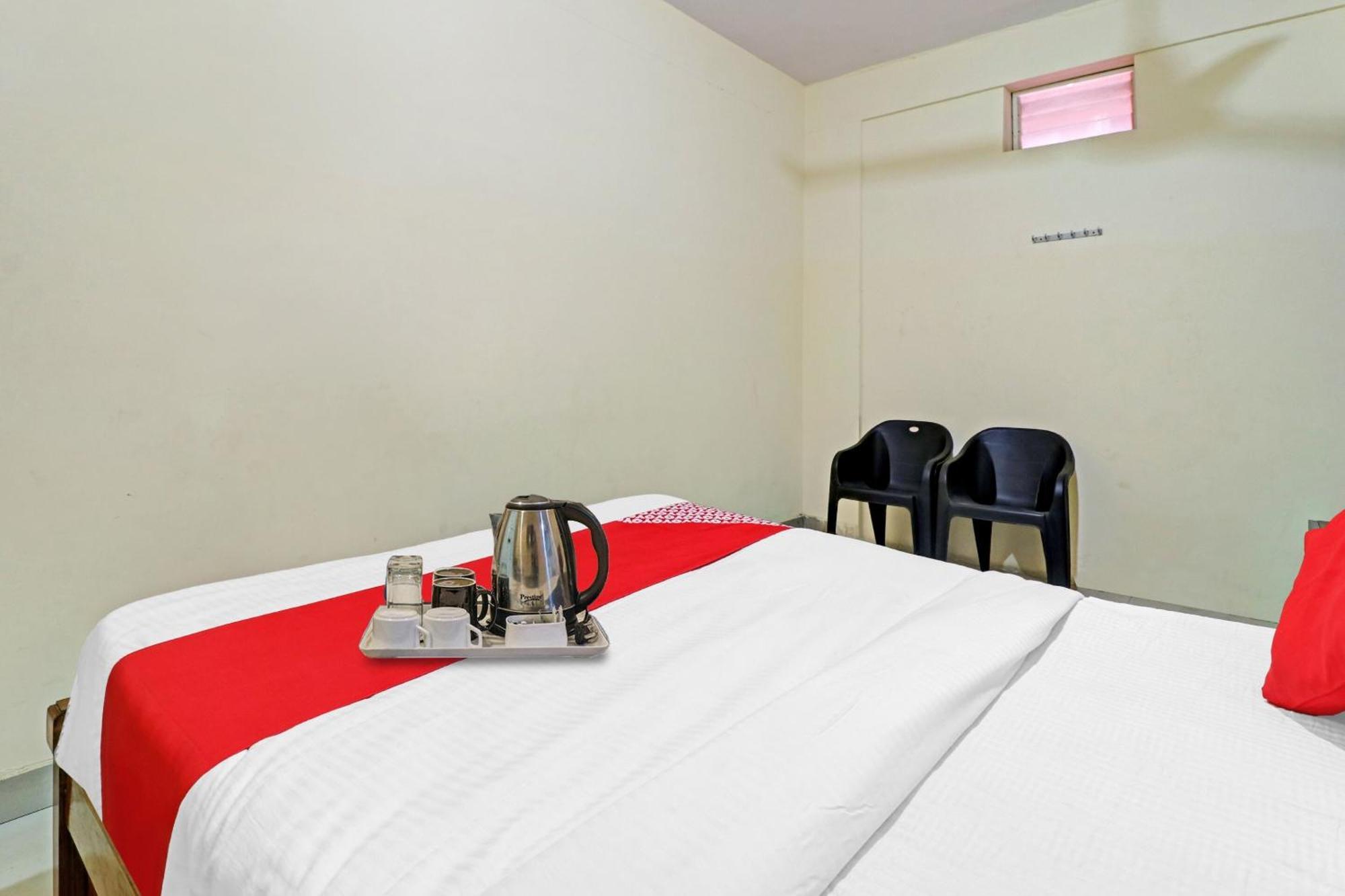 Hotel O Lakshmi Sri Deluxe Boarding & Lodgeing Kumbalgod Dış mekan fotoğraf